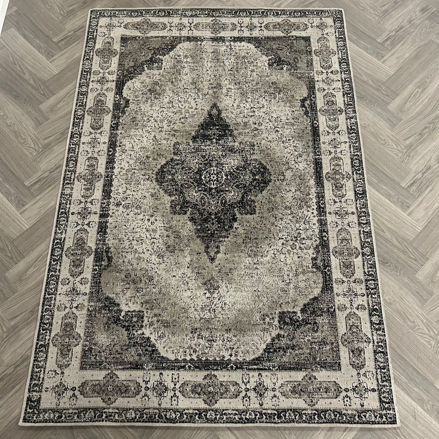 Brinker Retro Charcoal Vloerkleed - 160x240cm