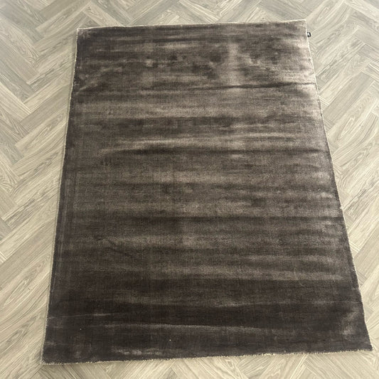 Brinker Goossens Ferron Donkerbruin Vloerkleed - 170x230cm