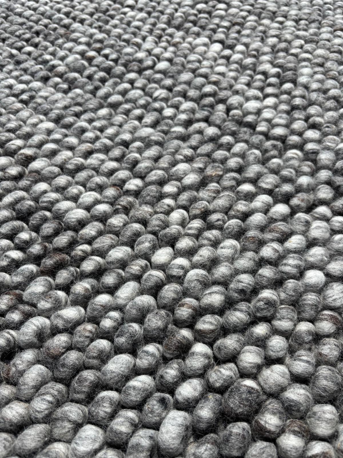 Brinker Loop 825 Vloerkleed - 160x230cm