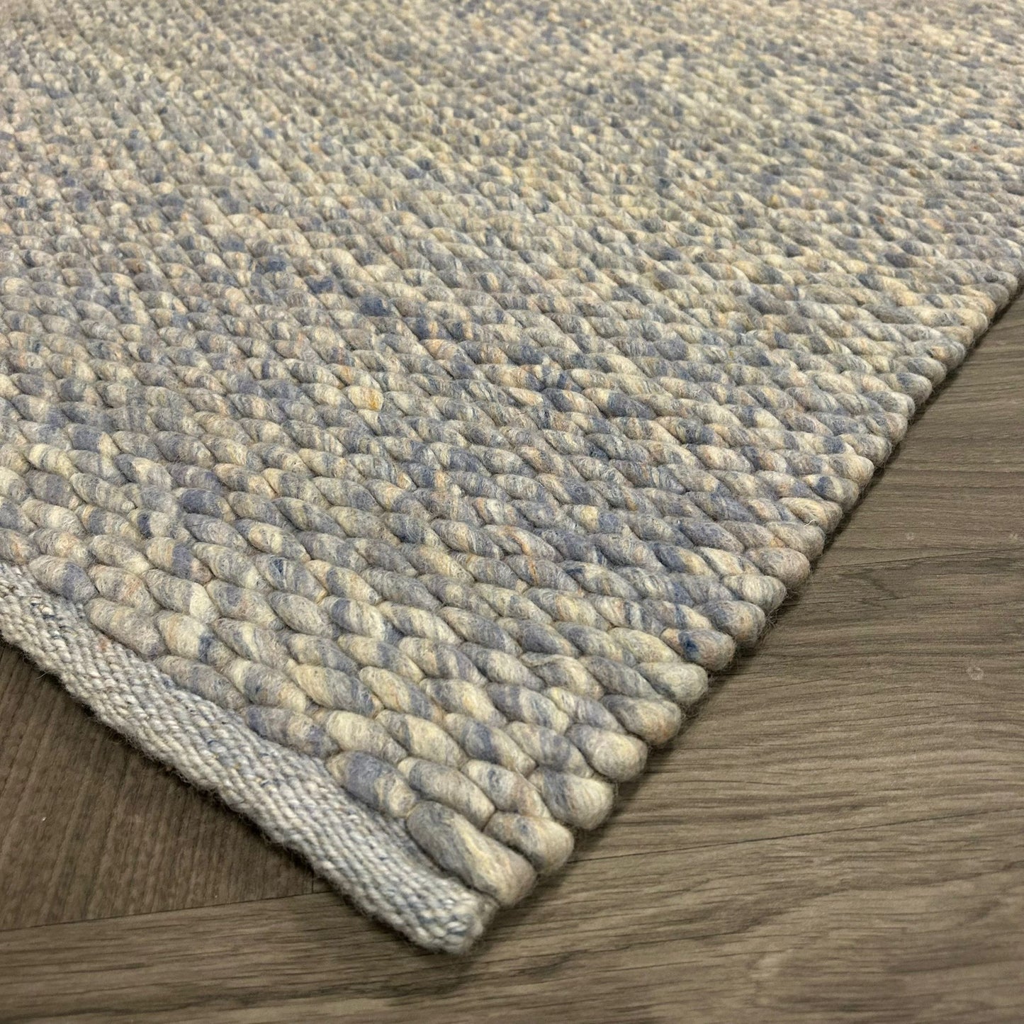 Brinker Goossens Xen Blauw Vloerkleed - 200x300cm