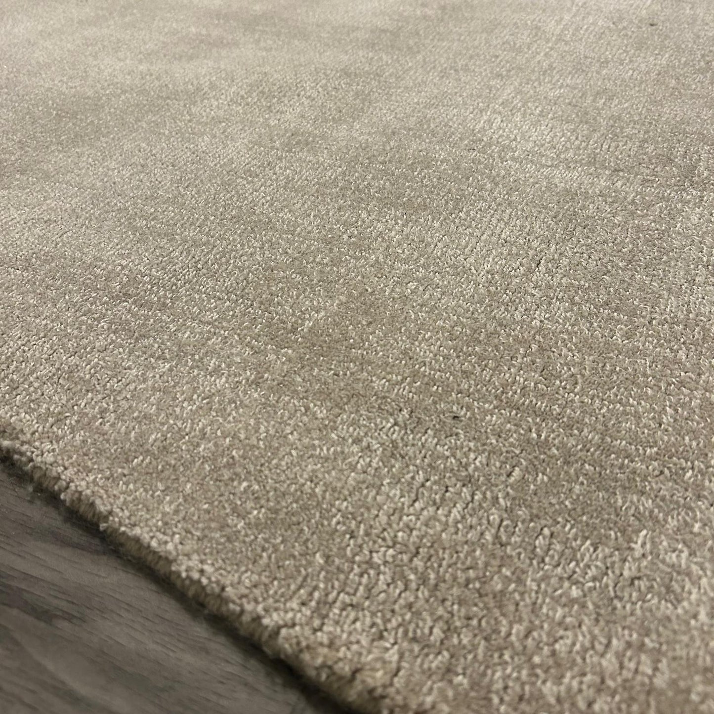 Brinker Brillante Liver Vloerkleed - 163x240cm