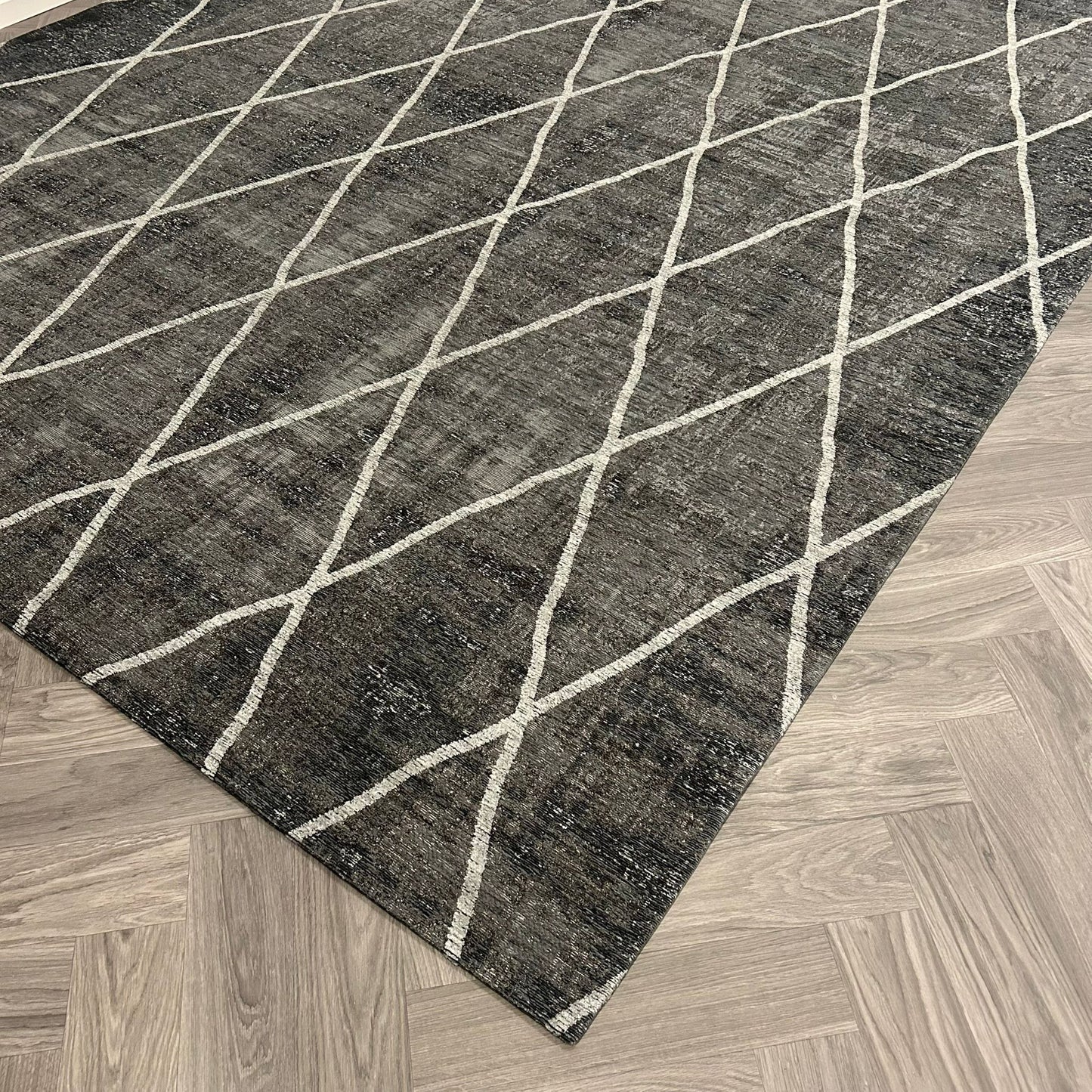 Brinker Cross Anthracite Vloerkleed - 240x340cm
