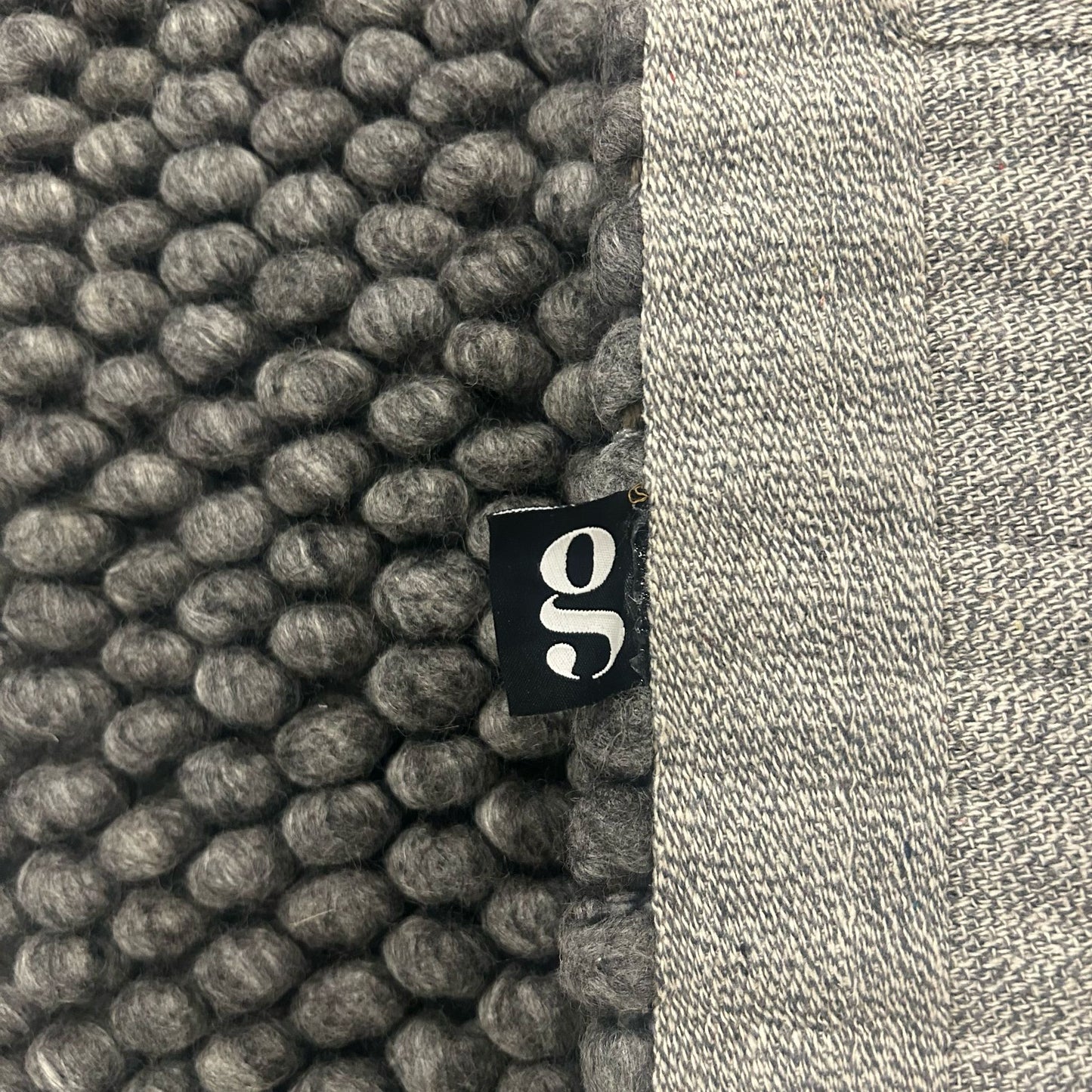 Brinker Goossens Sebas Donkergrijs Vloerkleed - 170x230cm