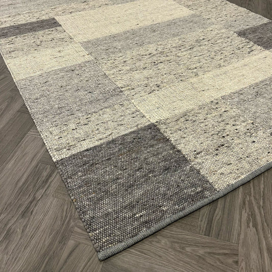 Brinker - Basilicaal Loft - 1768 - 160x230cm