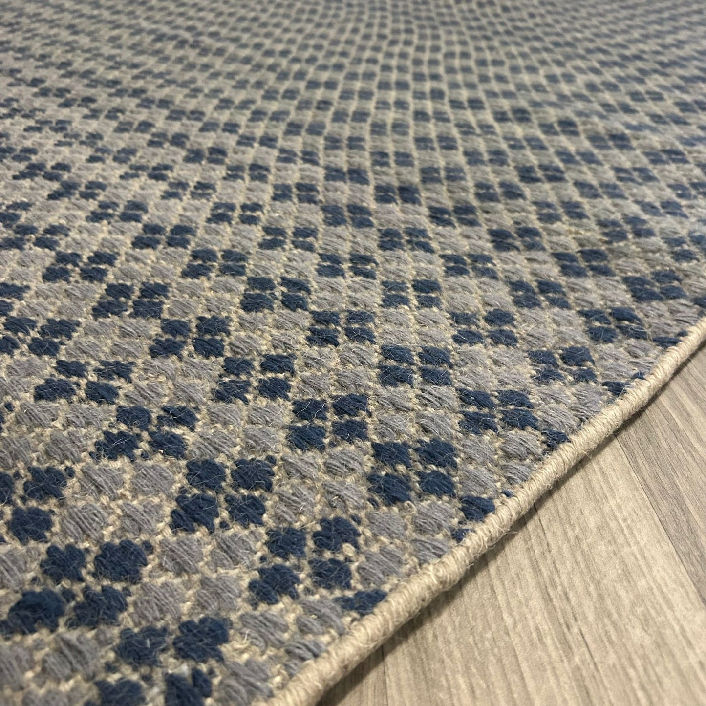 Leolux Pode Mackay Dorcha Vloerkleed - 200x300cm