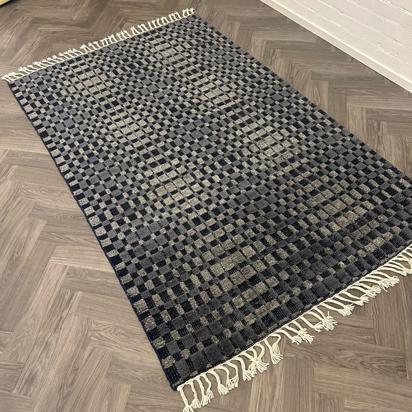 Brinker - Square - Navy Wool - 160x250cm
