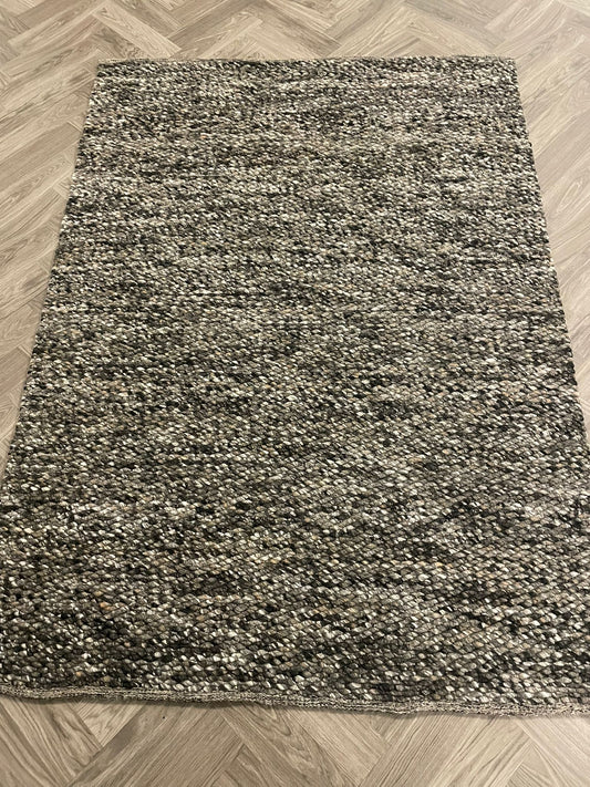 Goossens Xen Antraciet Vloerkleed - 170x230cm