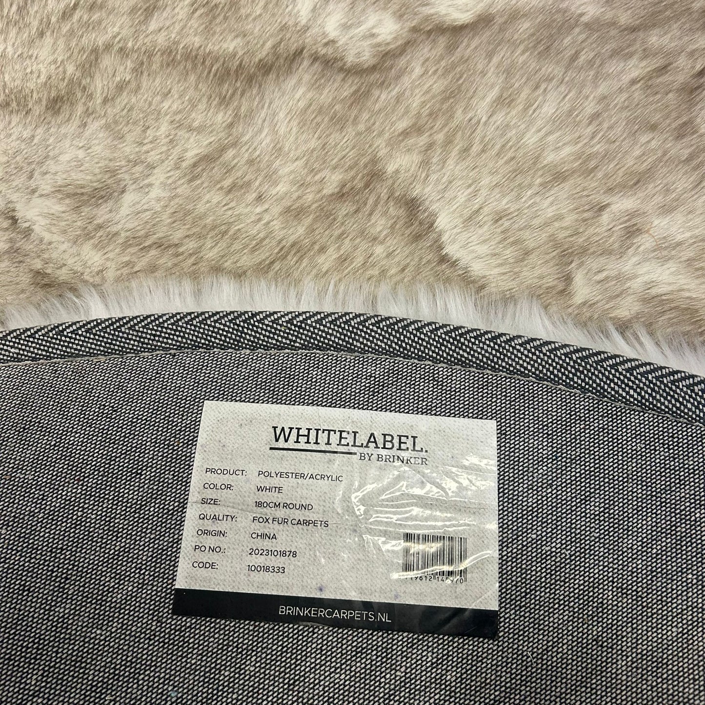 Brinker Fluffy White - 180x180cm