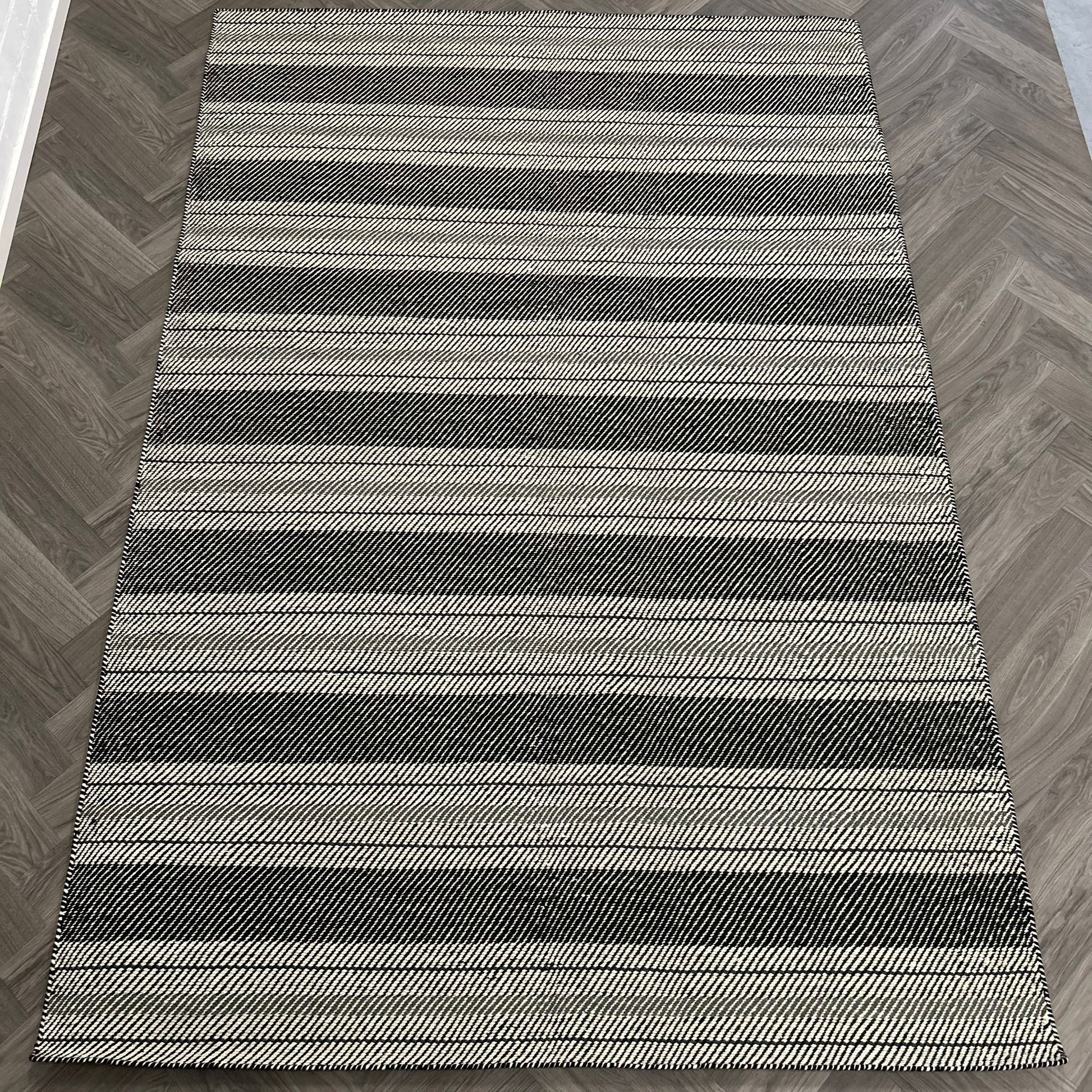 Brinker Airbag White Grey Vloerkleed - 200x290cm - QF Living