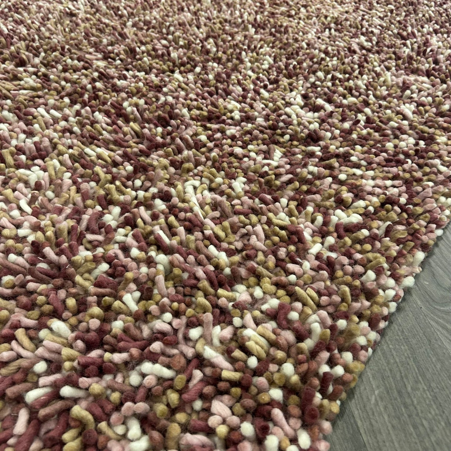 Brinker Alto Wine Red 325 Vloerkleed - 200x300cm - QF Living