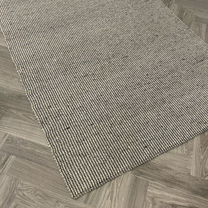 Brinker Beatbridge Grey Vloerkleed - 200x290cm - QF Living