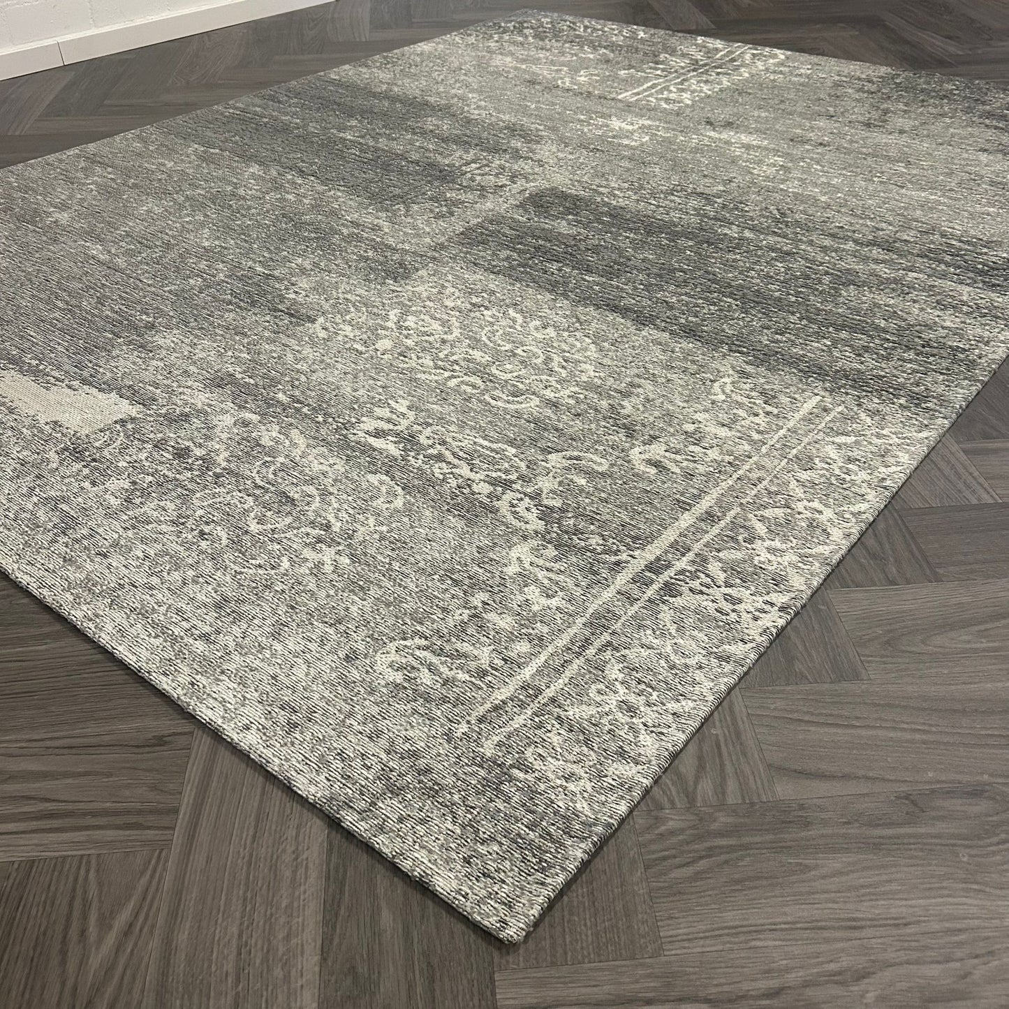 Brinker Bria Light Grey Vloerkleed - 170x230cm - QF Living