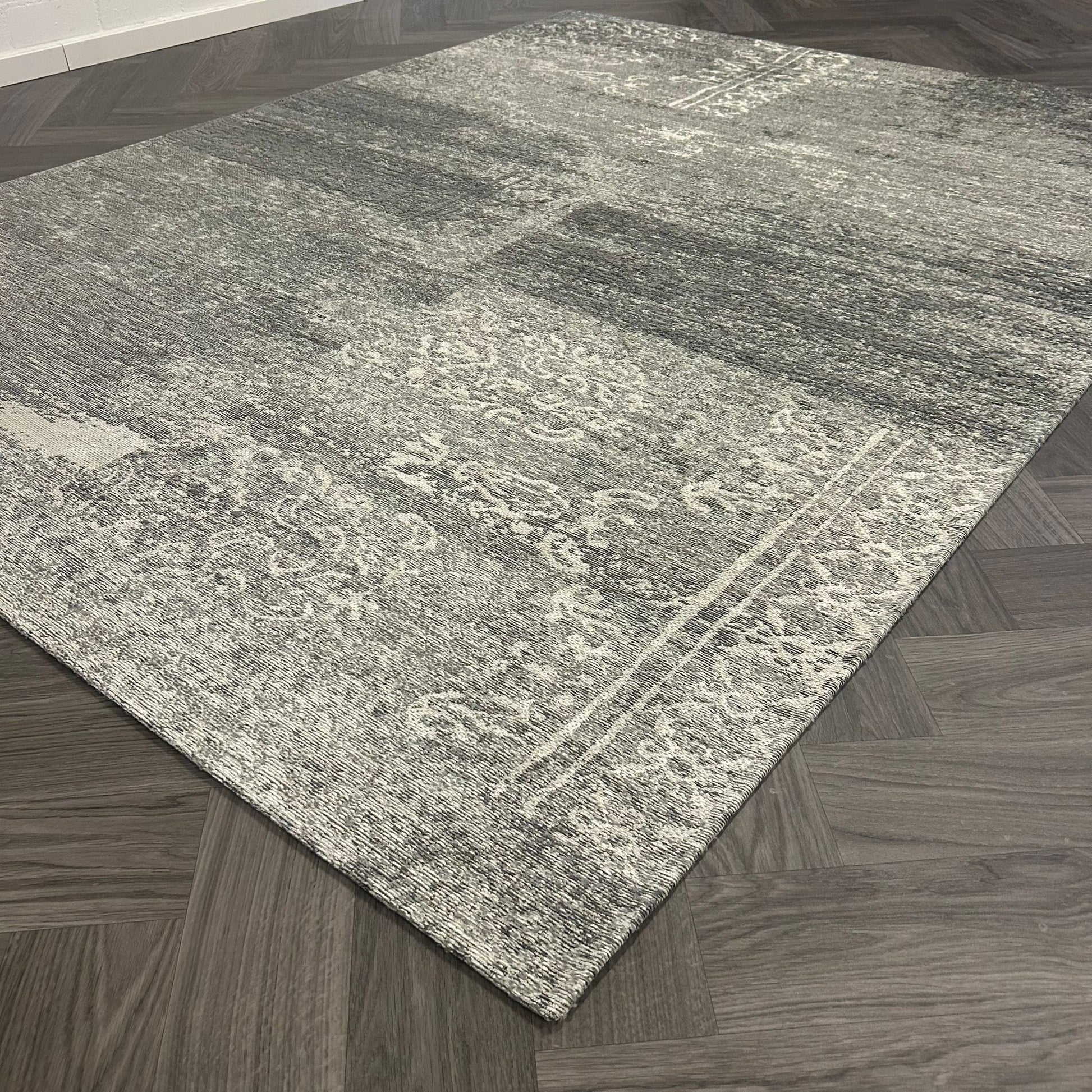 Brinker Bria Light Grey Vloerkleed - 170x230cm - QF Living