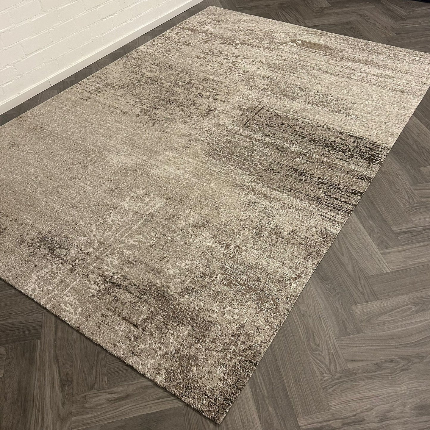 Brinker Bria Vloerkleed - Taupe - 240x340cm - QF Living
