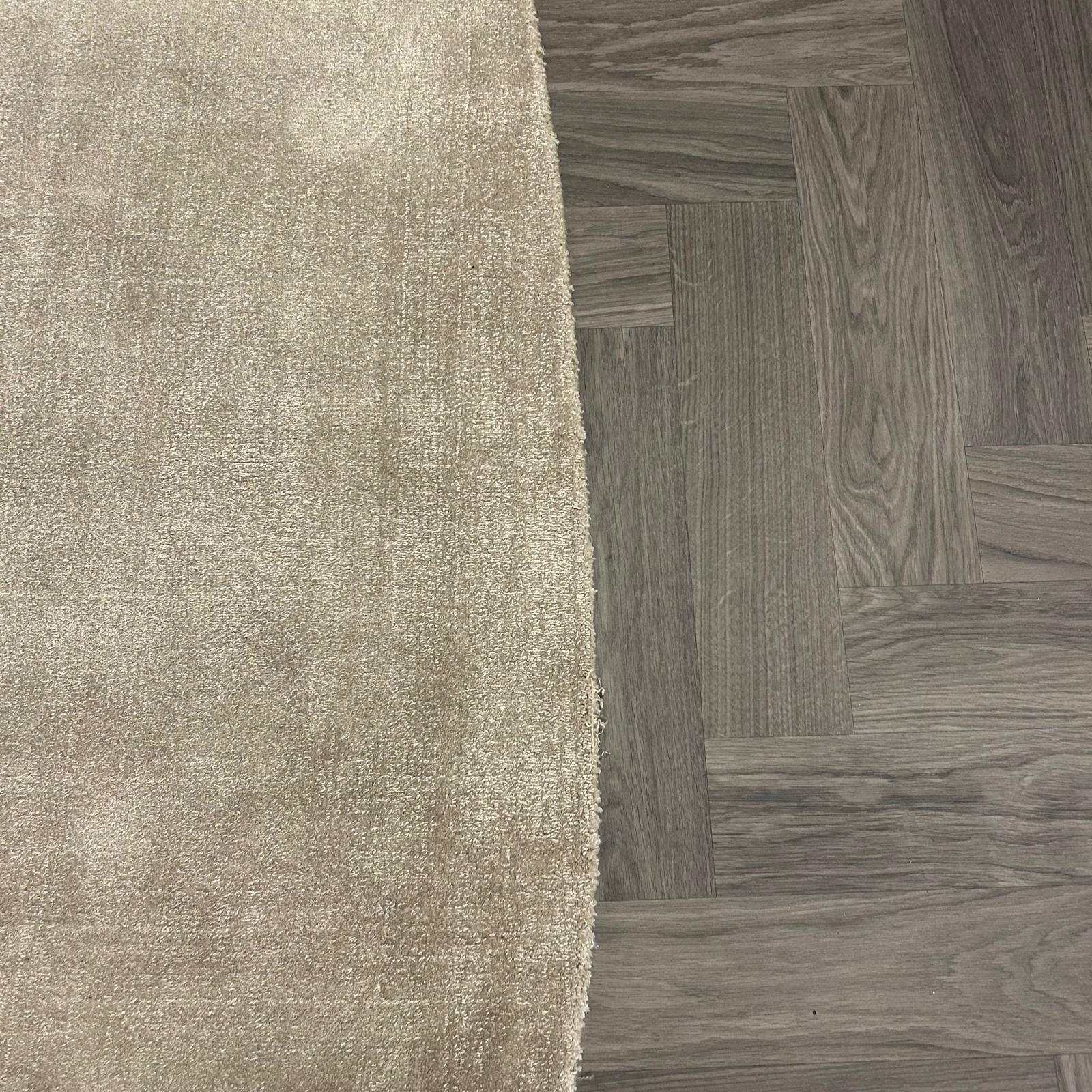 Brinker Brillante Liver Vloerkleed - 163x240cm - QF Living