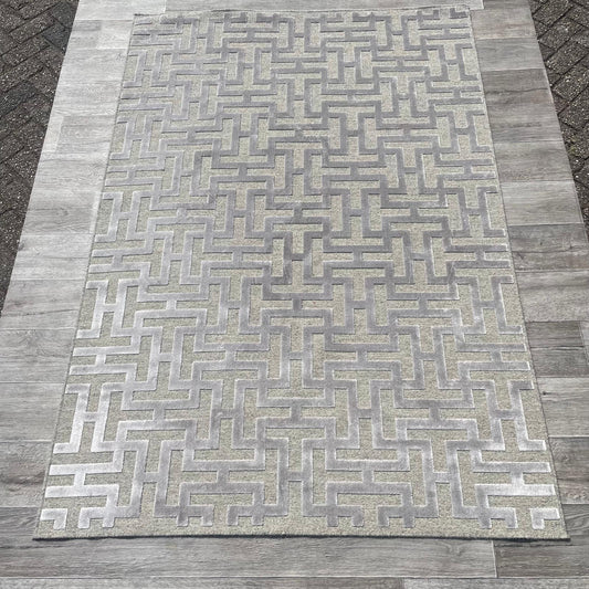Brinker Chiara 517 Plumb Vloerkleed - 280x380cm - QF Living