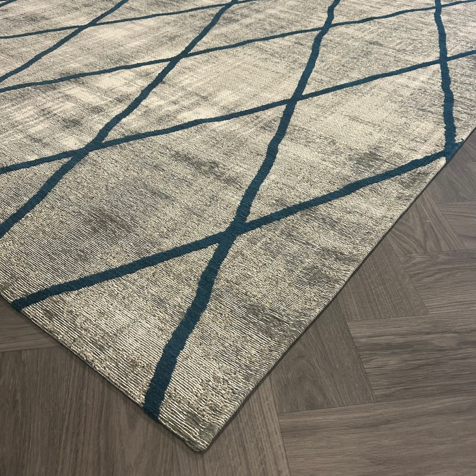 Brinker Cross Silver/Blue Vloerkleed - 240x340cm - QF Living
