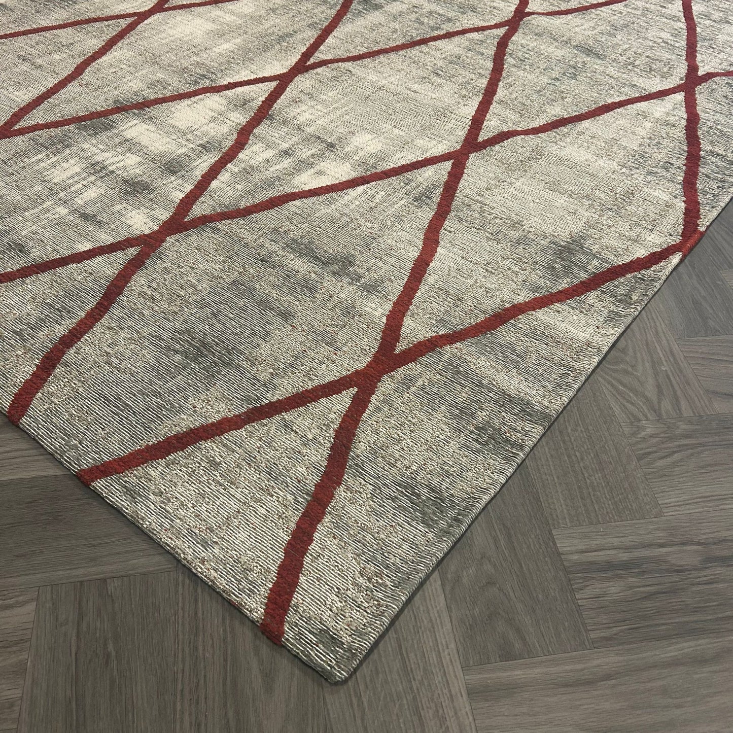 Brinker Cross Silver/Red Vloerkleed - 200x300cm - QF Living