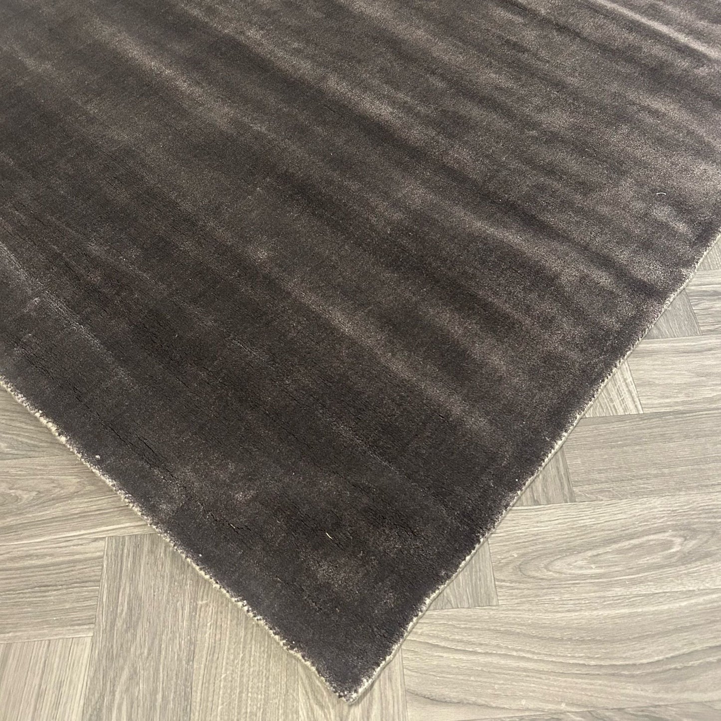 Brinker Goossens Ferron Donkerbruin Vloerkleed - 170x230cm - QF Living