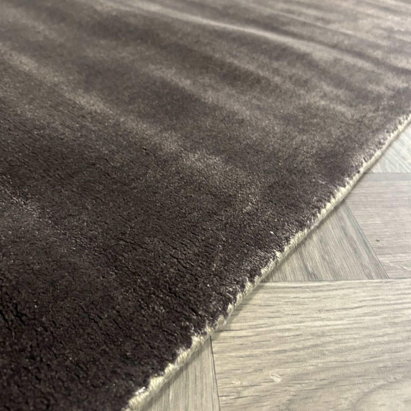 Brinker Goossens Ferron Donkerbruin Vloerkleed - 170x230cm - QF Living