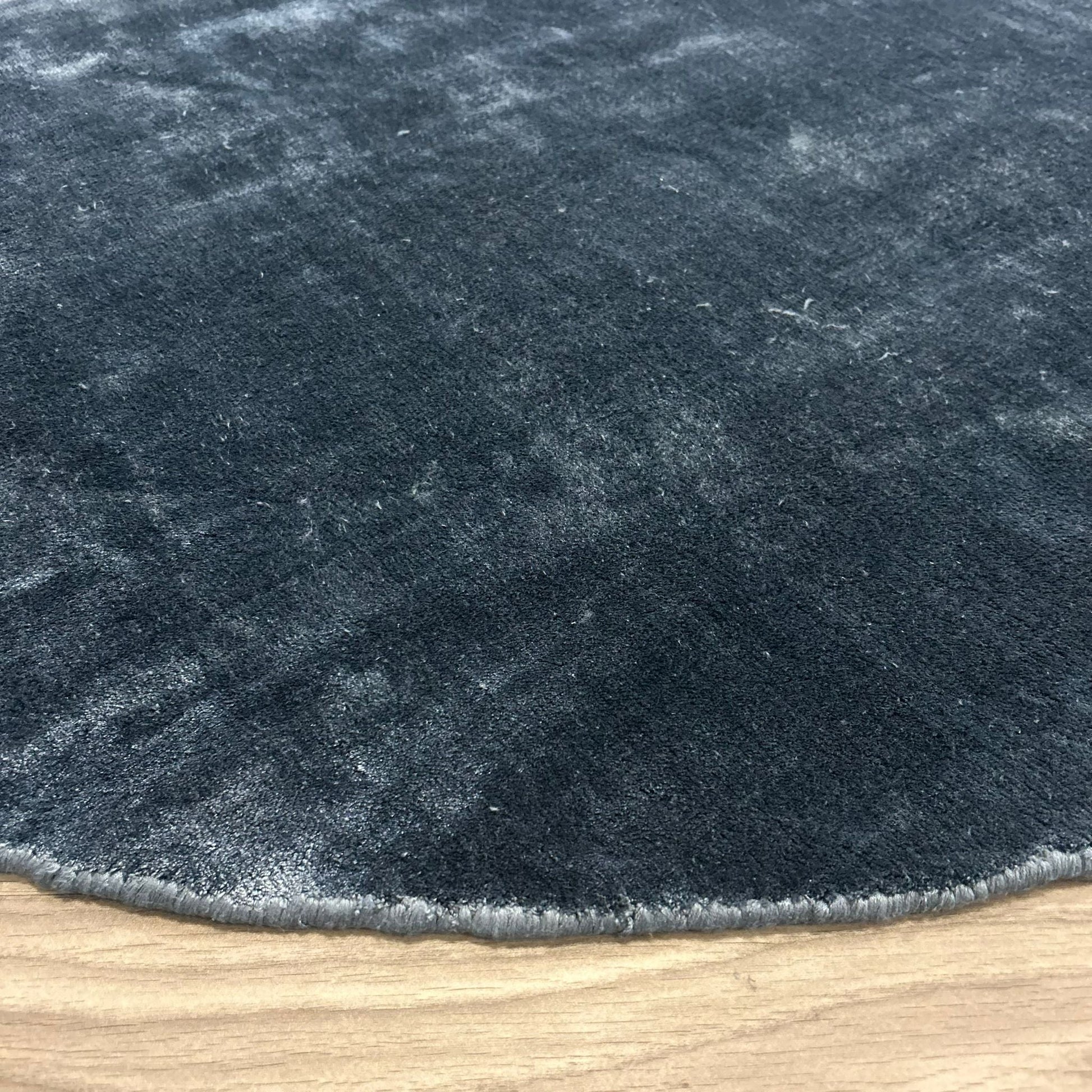 Brinker Goossens Russel Aurelia Vloerkleed - 160x160cm - QF Living