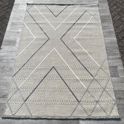Brinker Loni 108 Beige Vloerkleed - 160x230cm - QF Living