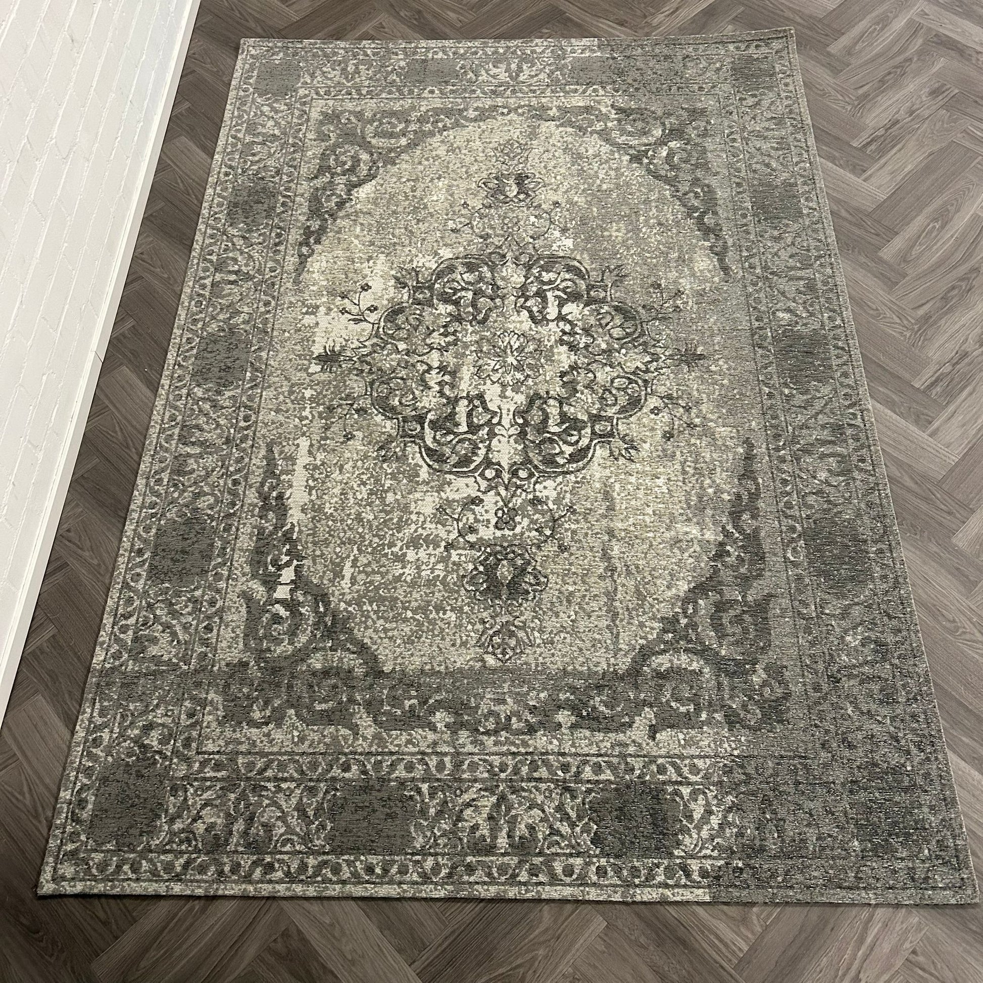 Brinker Meda Metallic Vloerkleed - 200x300cm - QF Living