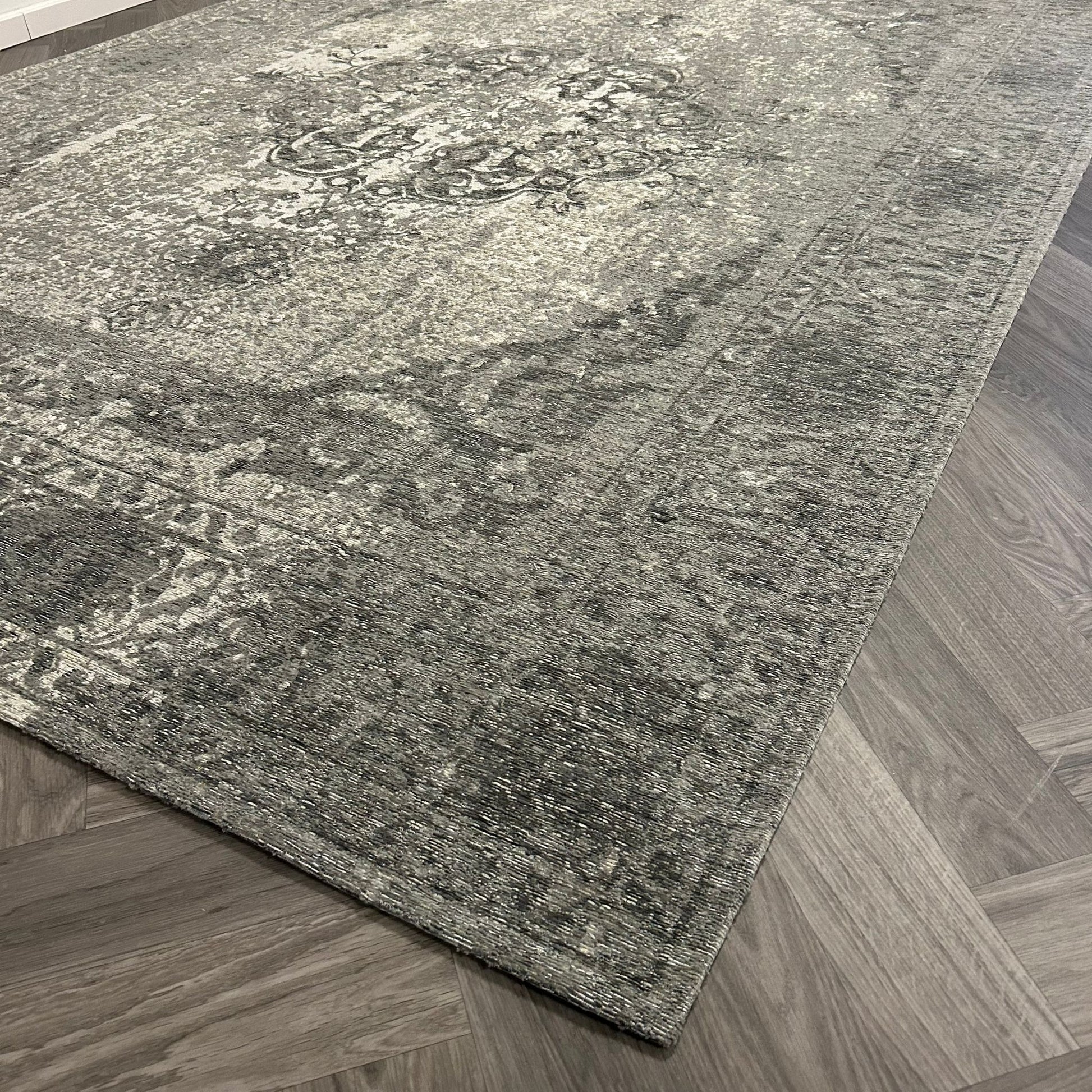 Brinker Meda Metallic Vloerkleed - 200x300cm - QF Living