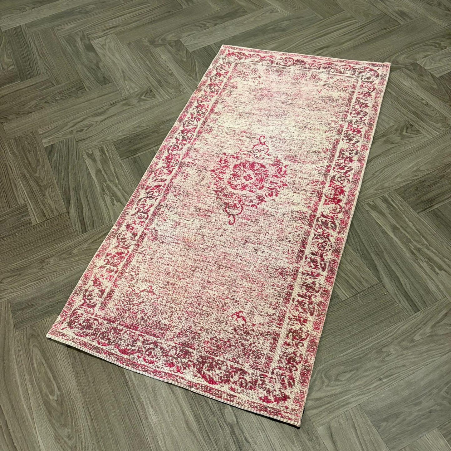 Brinker Pinkpop Pink Vloerkleed - 70x140cm - QF Living