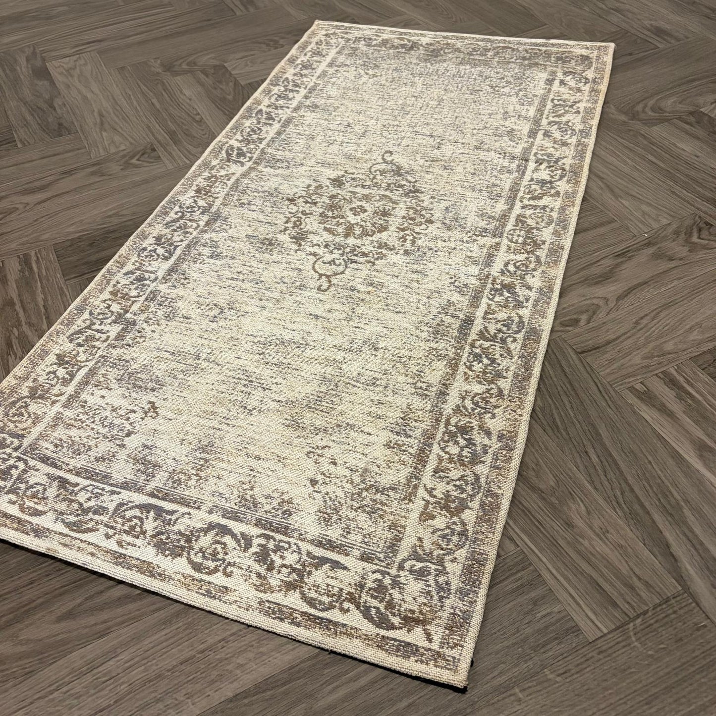 Brinker Pinkpop Sand Vloerkleed - 70x140cm - QF Living