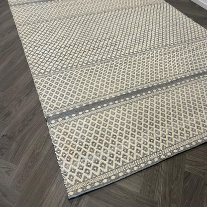 Brinker Saint Ivory Vloerkleed - 200x300cm - QF Living