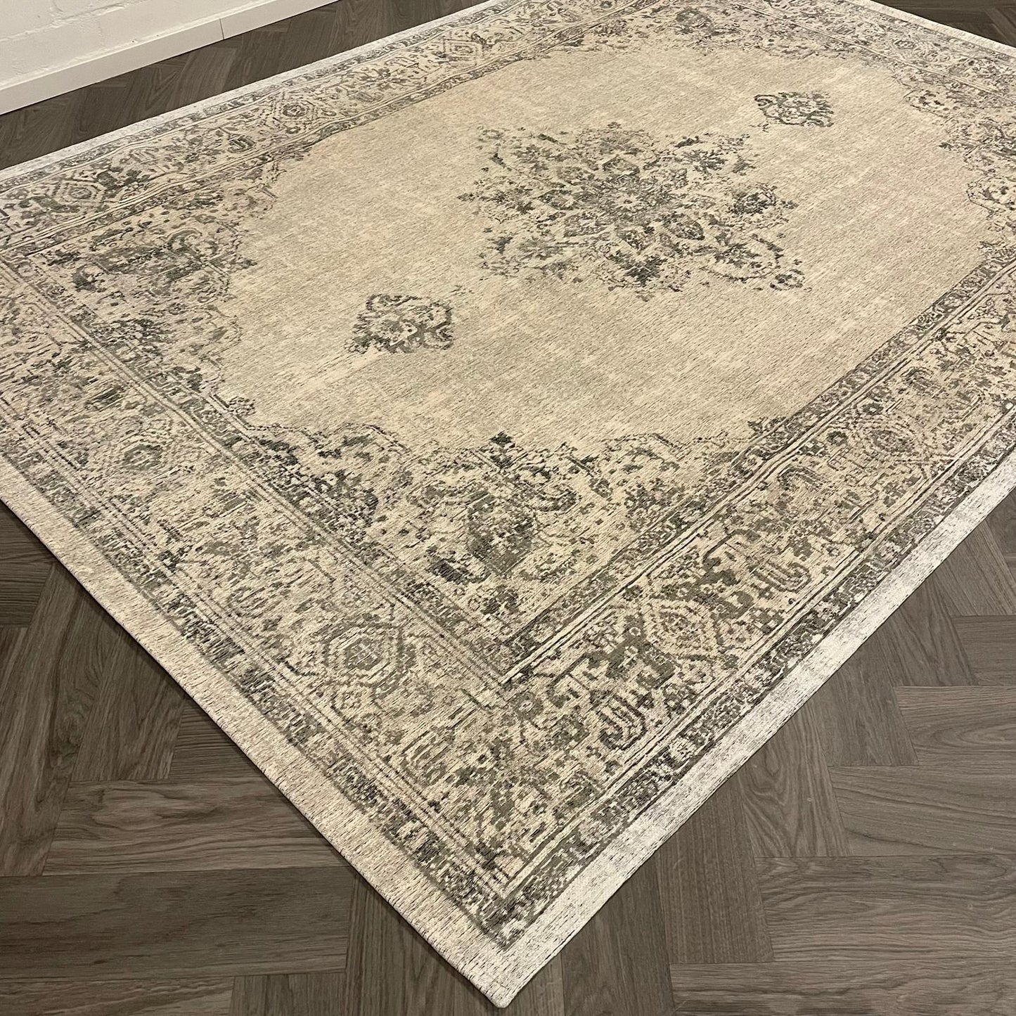 Brinker Triv 8668 Vloerkleed - 140x200cm - QF Living