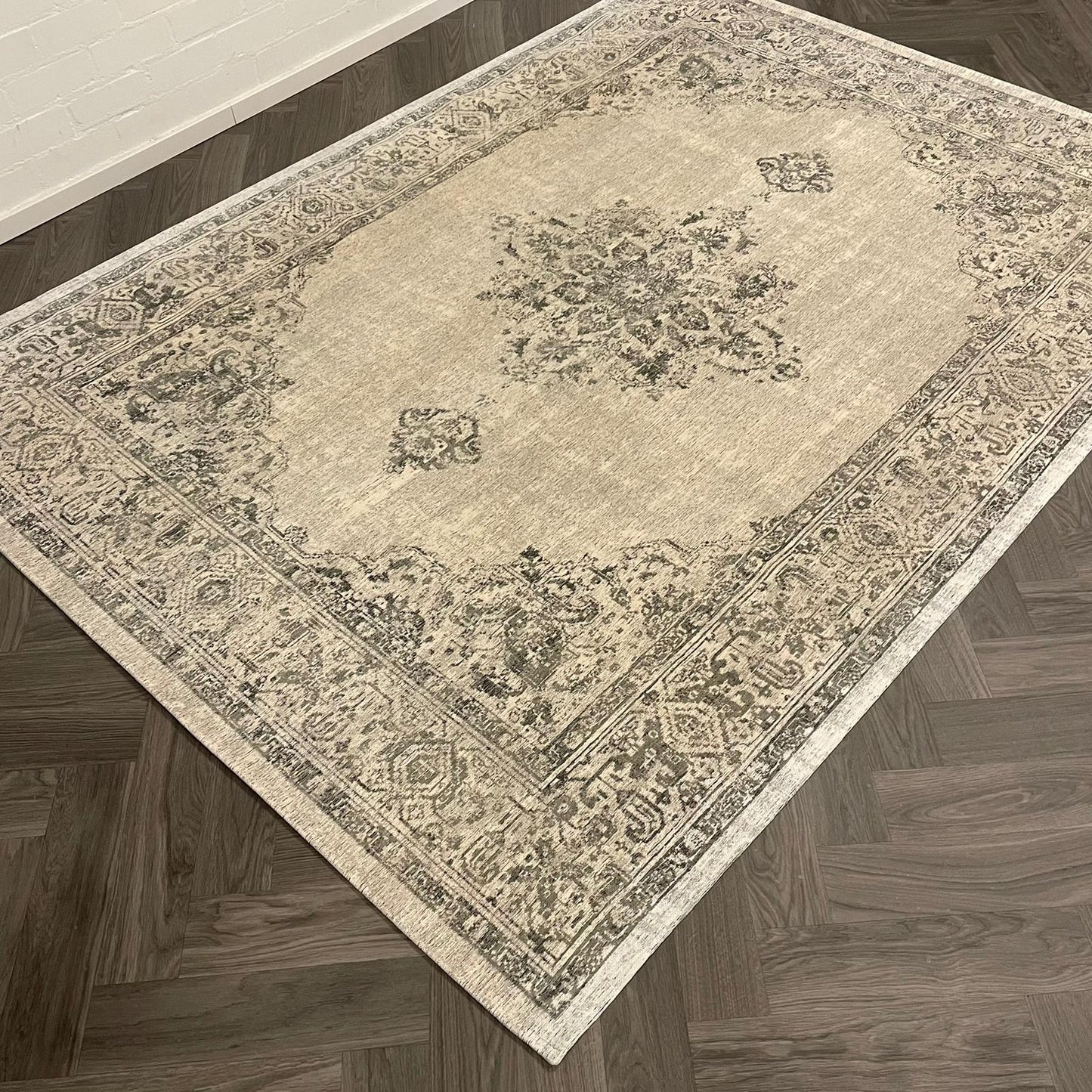 Brinker Triv 8668 Vloerkleed - 140x200cm - QF Living