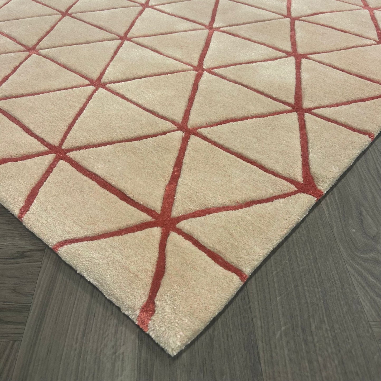 Leolux Girisha Red Vloerkleed - 200x300cm - QF Living