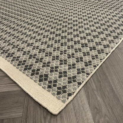 Leolux Pode Mackay Liath Vloerkleed - 180x240cm - QF Living