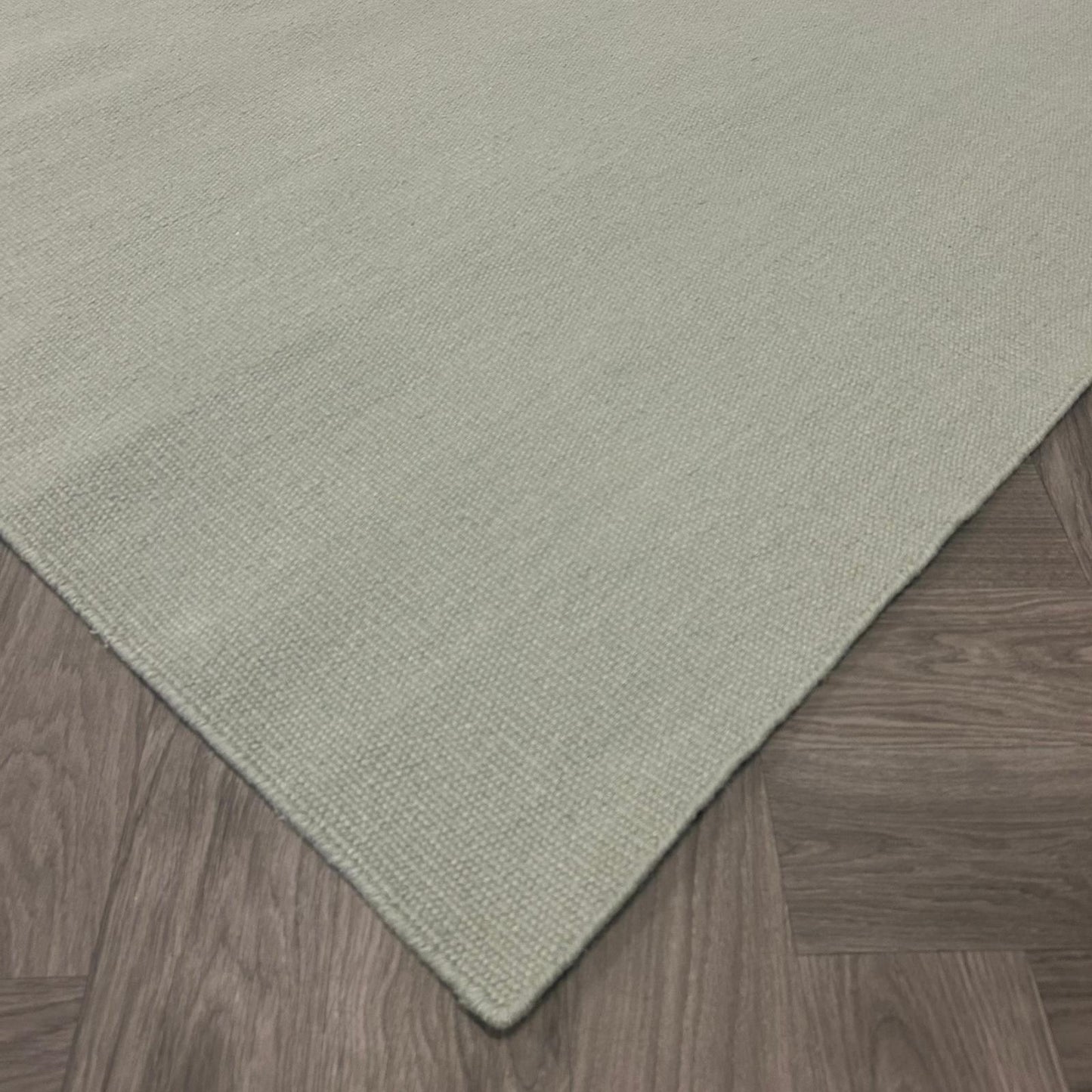 Perletta Carpets Halo Pastel Green Vloerkleed - 240x340cm - QF Living